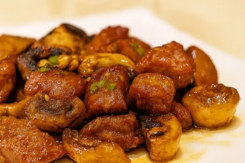 Steak Cubes in Maggi Sauce